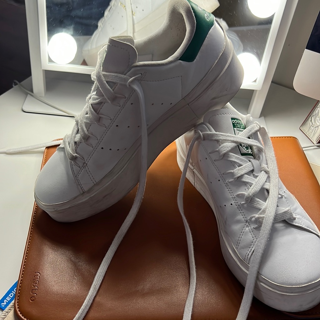 Women’s Adidas, Stan Smith